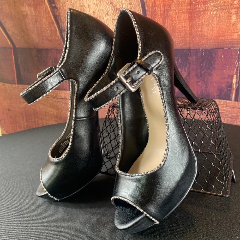 NINE WEST Heels, Ankle Strap, Snakeskin Piping